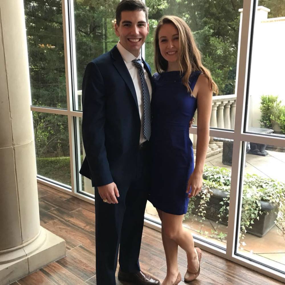 Meet your Posher, Marisa